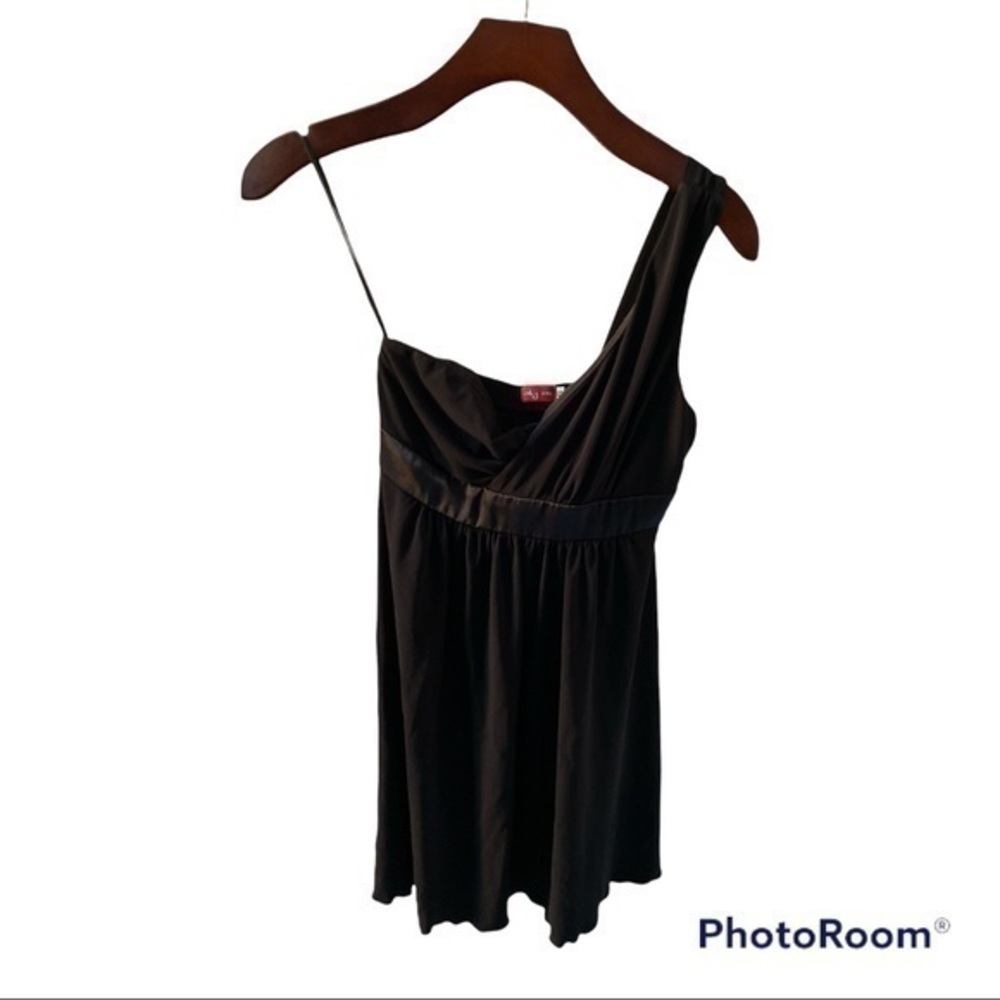 Ruby Rox one shoulder long flowy blouse - Picture 3 of 7